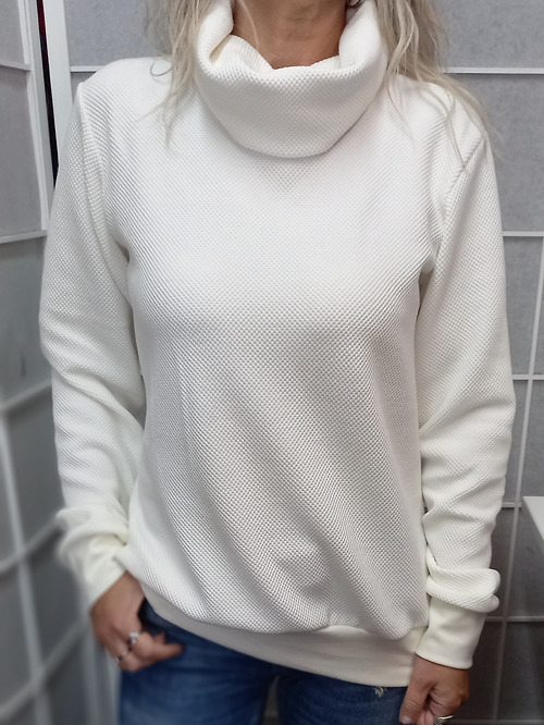 Mikina s rolákem - barva smetanová (teplákovina)