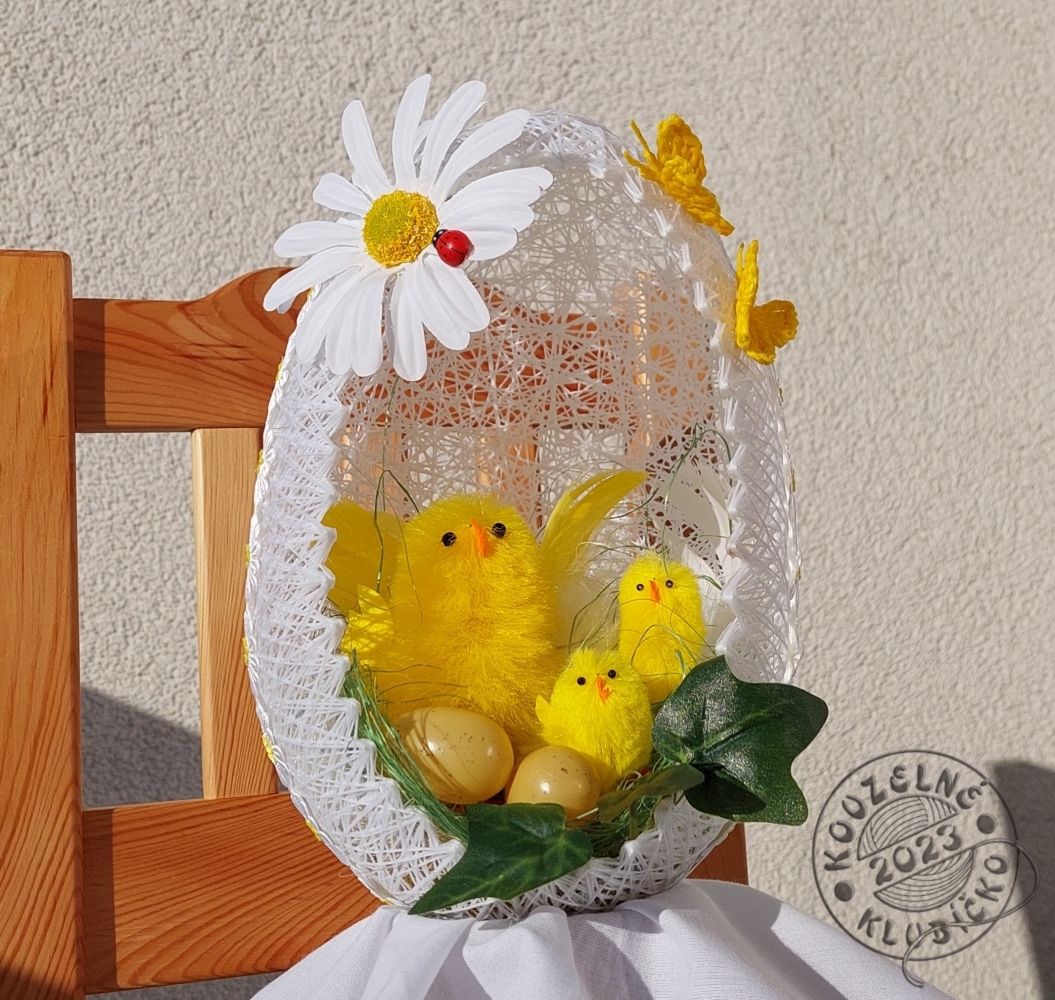 MAXI vajíčkové hnízdečko bohatě zdobené