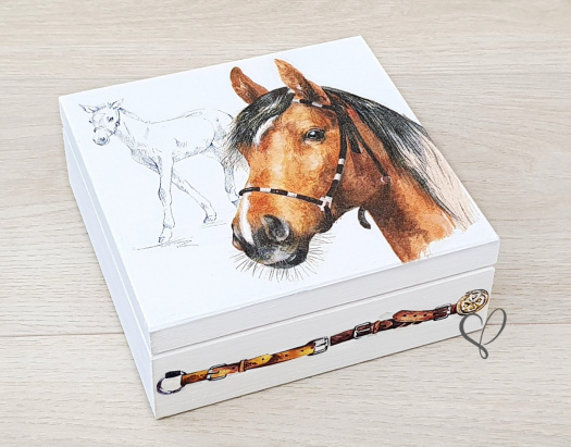 krabička - truhlička - šperkovnice - kůň s hříbětem