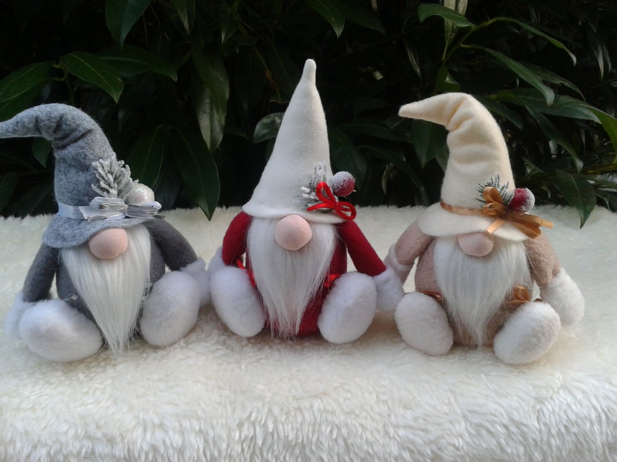 Malí vánoční skřítci