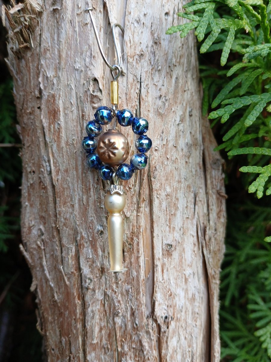 kytička z foukaných perličkových korálků 