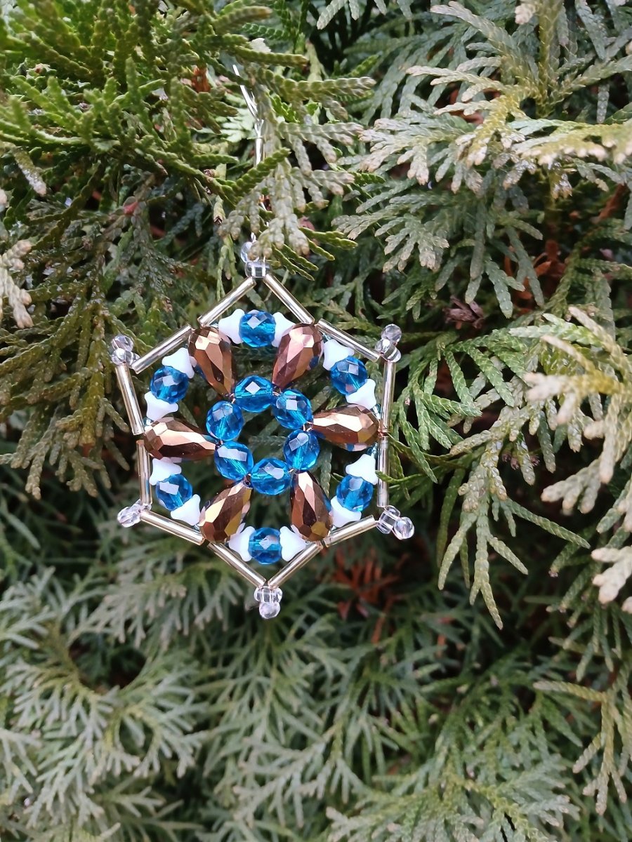 třpytivá sněhová vločka hnědá