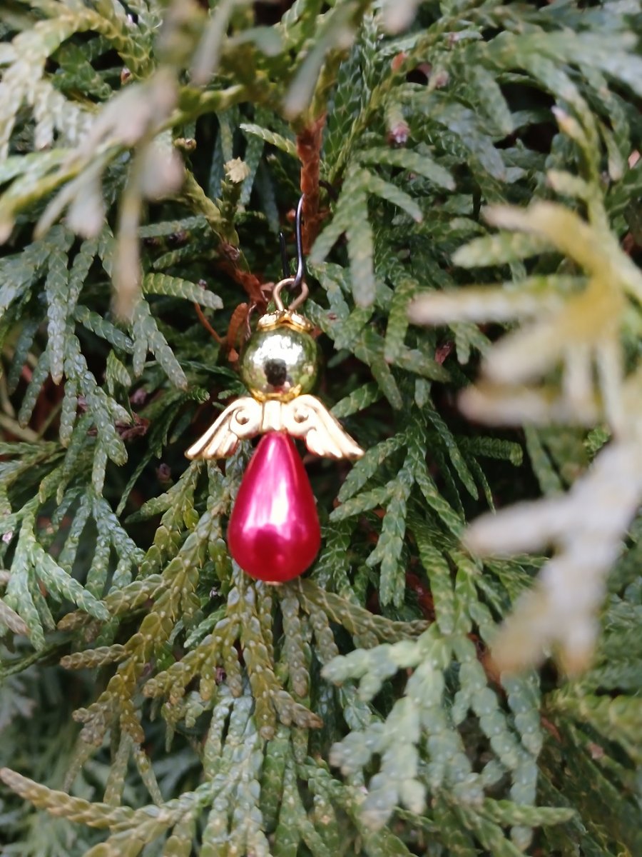 andělíček červený