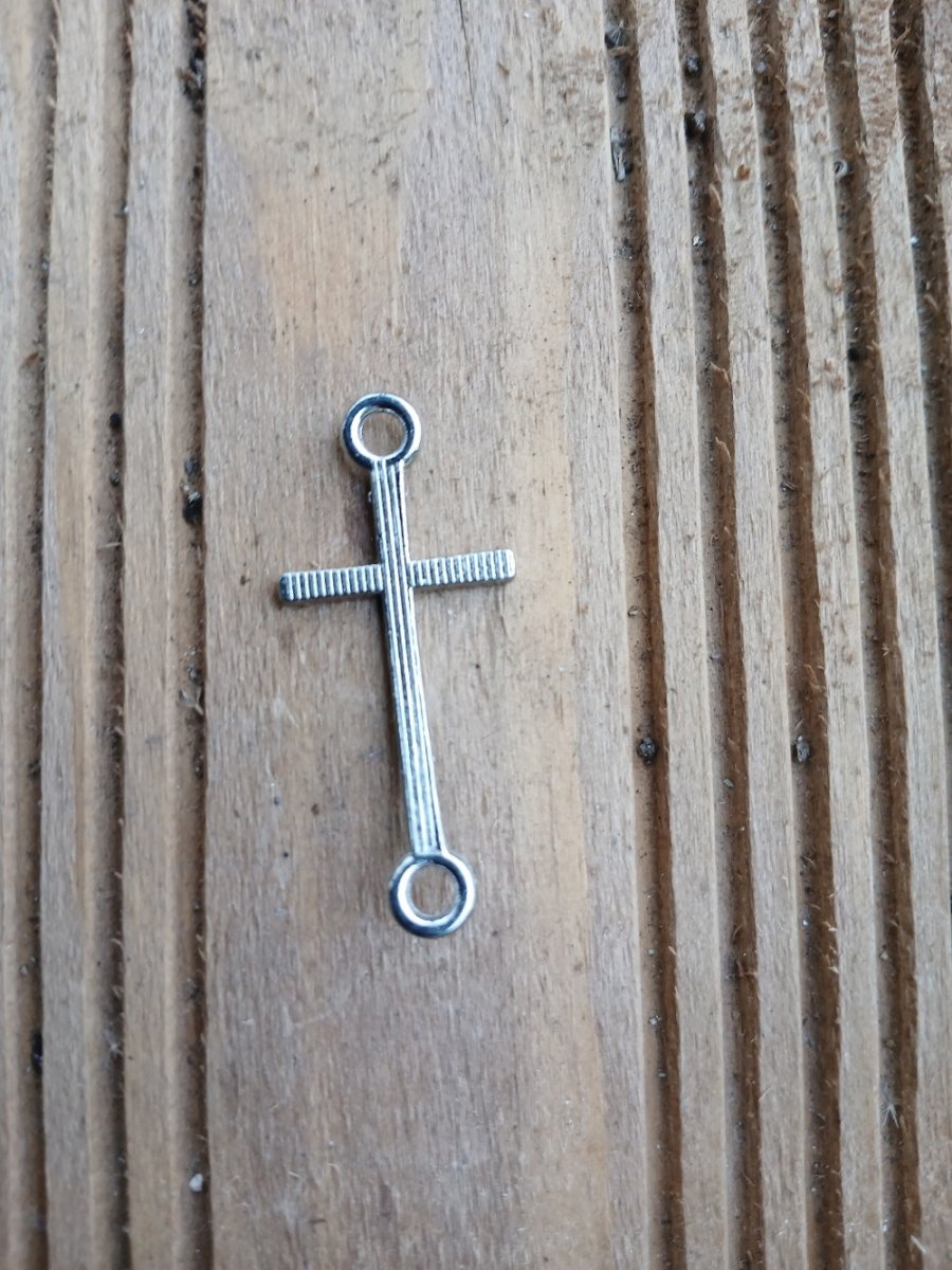 křížek se dvěma očky