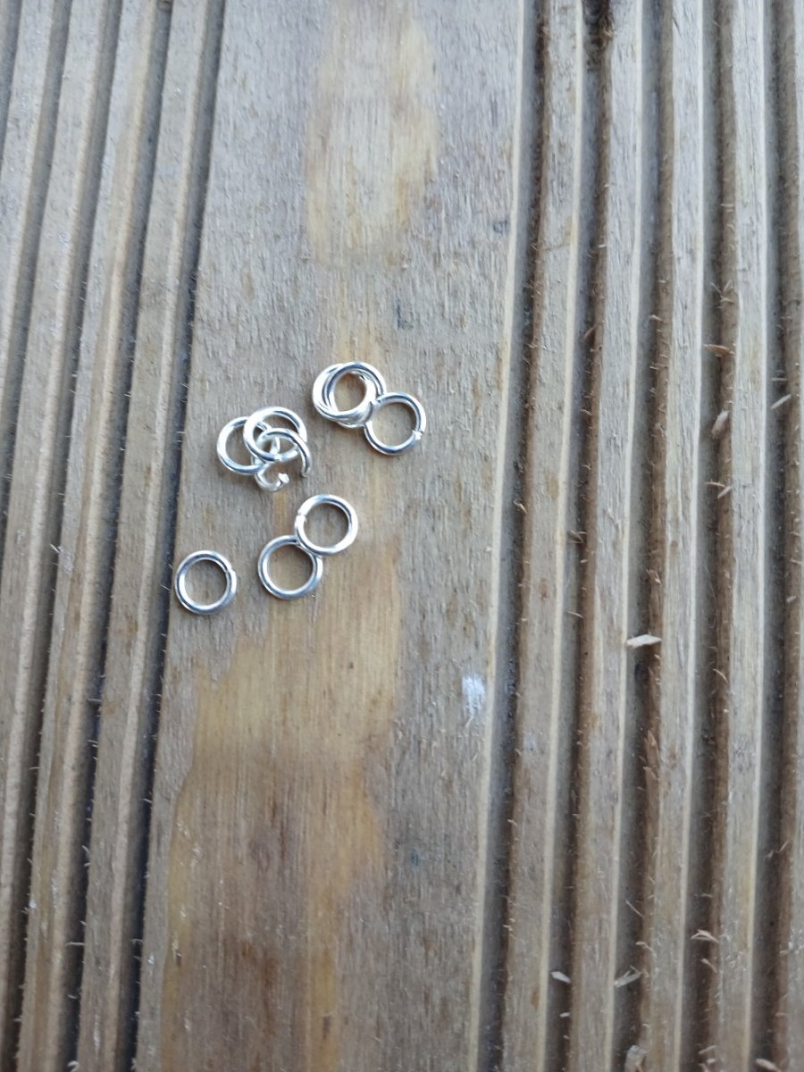 Spojovací kroužky 5x0,8 mm, barva stříbrná, balení 20 ks