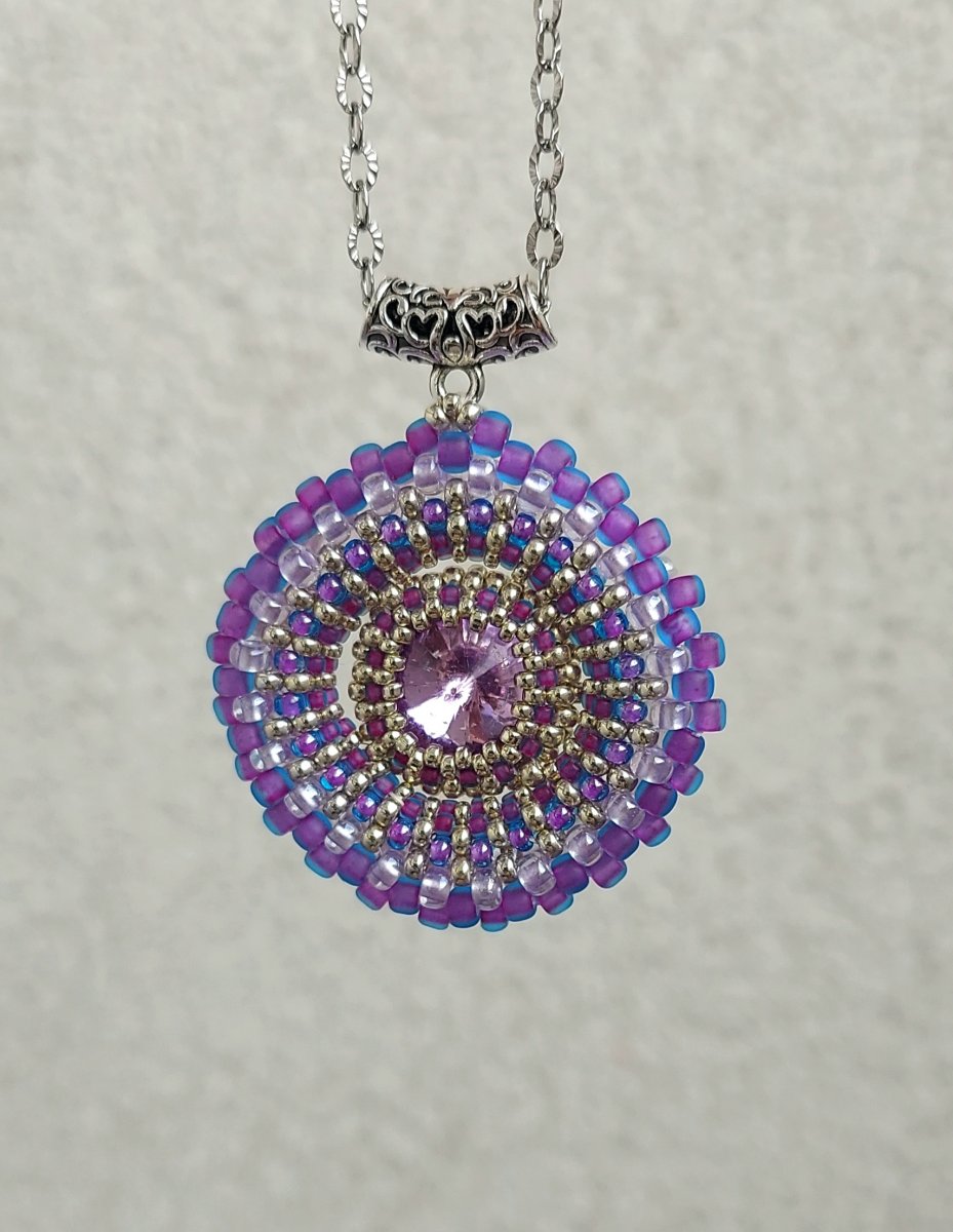 Přívěsek Violetta s řetízkem 