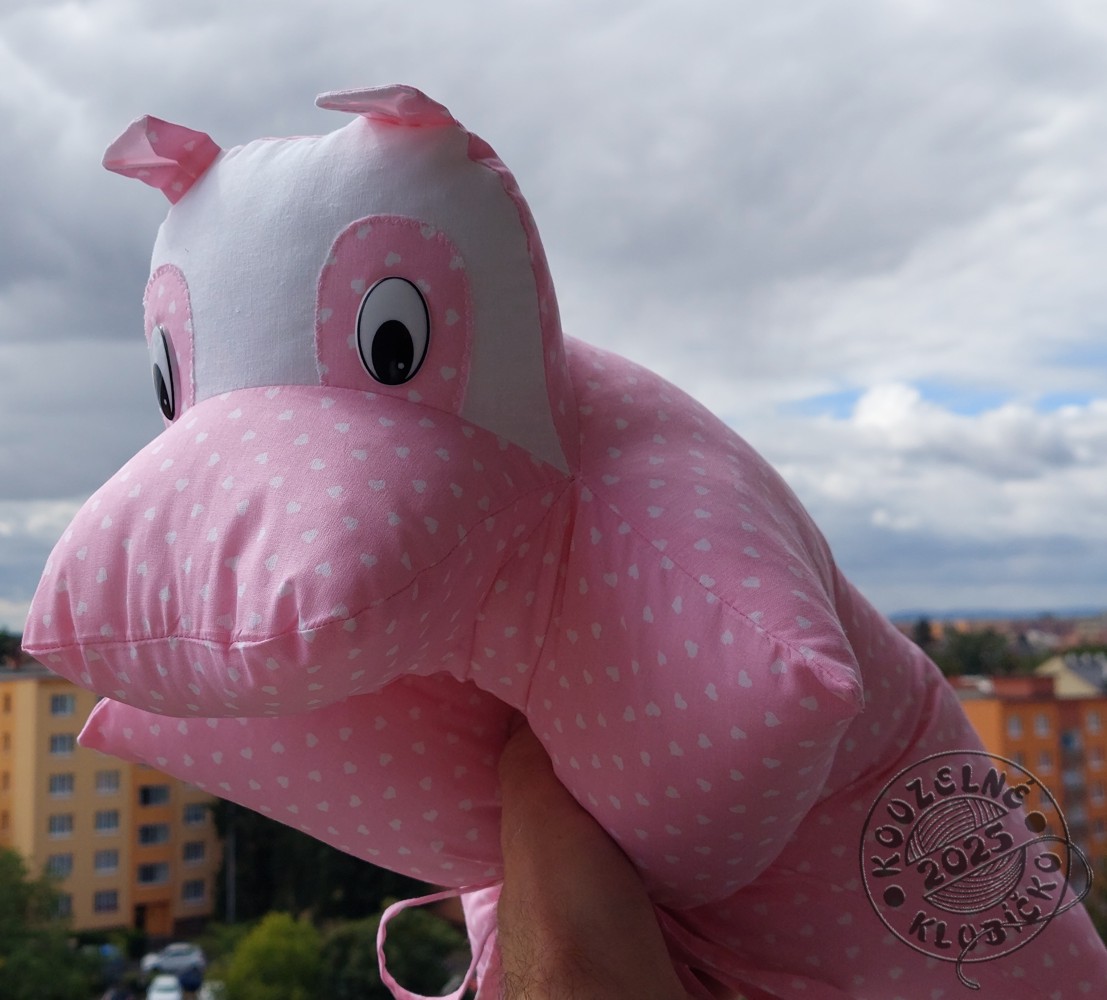 Polštářek Hroší slečna Růžová láska