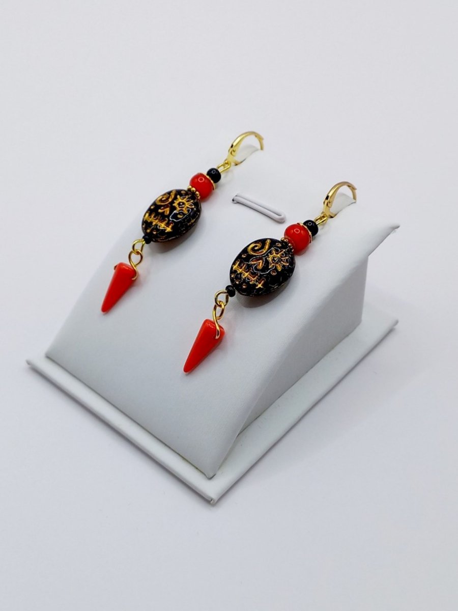 Náušnice - Černozlatá maska