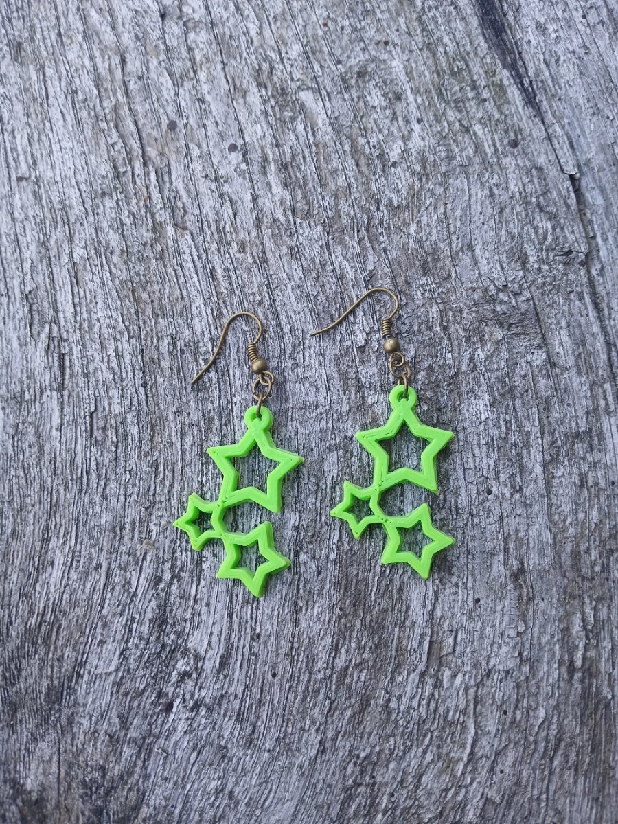 náušnice tří hvězdičky