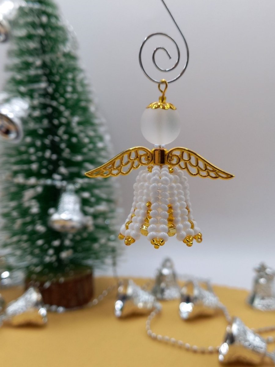 Dekorace - Anděl bílo-zlatý