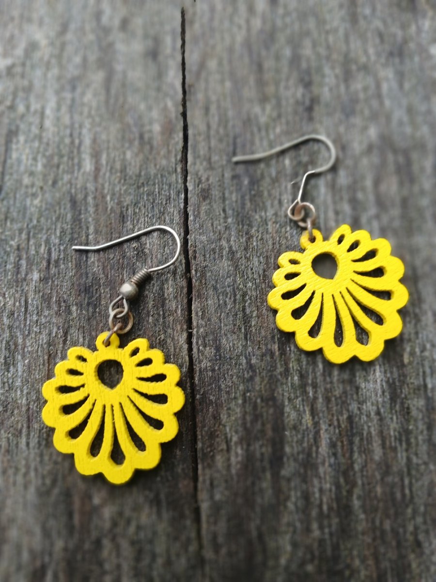 náušnice žluté kytičky