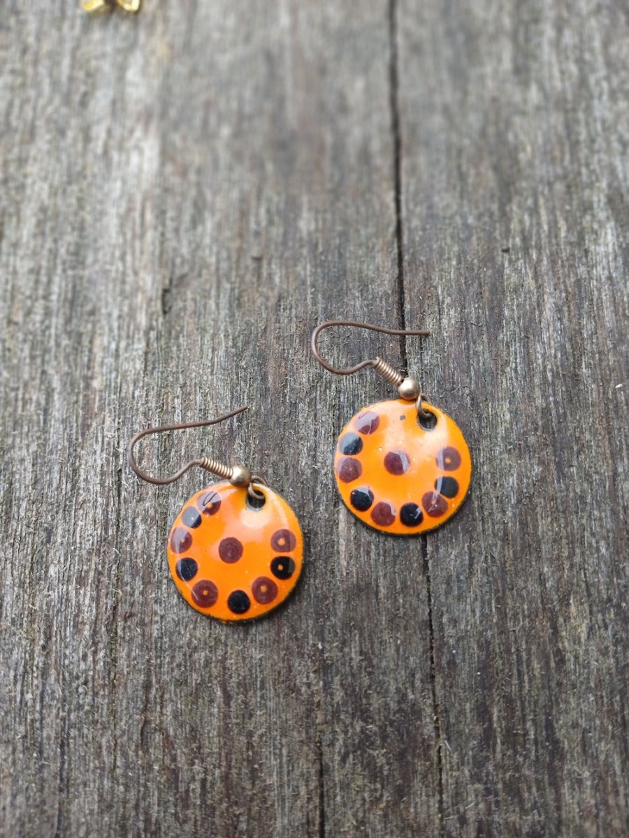 náušnice oranžové puntíky
