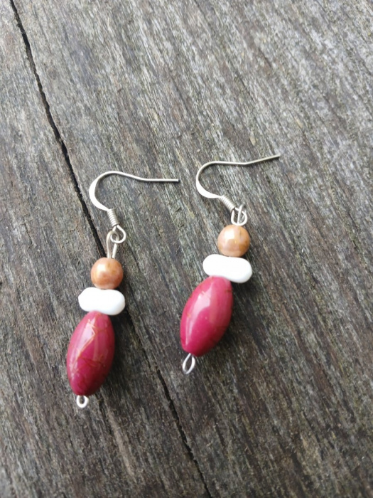 náušnice červený andílek