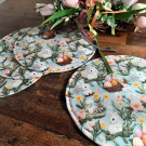 Sada prostírání......kulaté, bílý zajíček