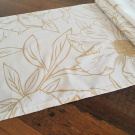 Ubrus....velké květy na bílé