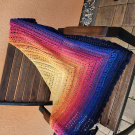 Háčkovaný šátek - ať žijí barvy