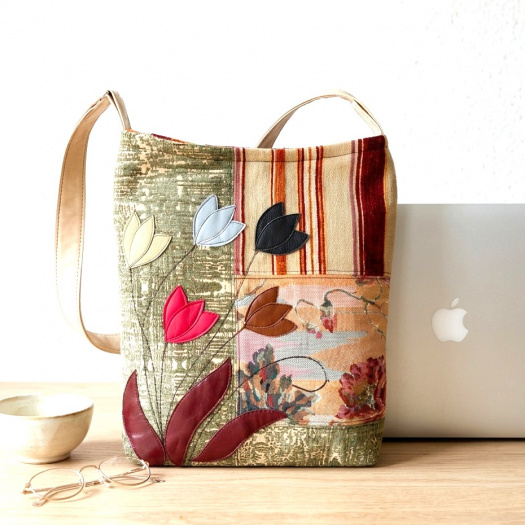 MYSTERY TULLIP - kytice bag no.003 ***  PARROT®