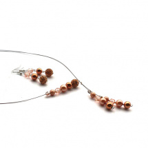 Pudrově růžový třpytivý jednoduchý náhrdelník - 1