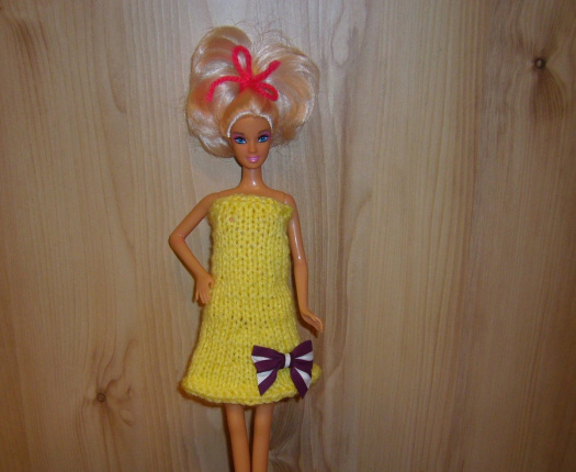 Barbie - šatičky žluté s mašličkou (20_24)