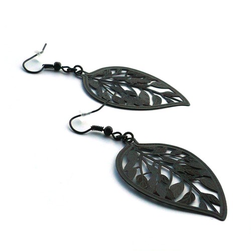 Černé lístky - lehoučké náušnice