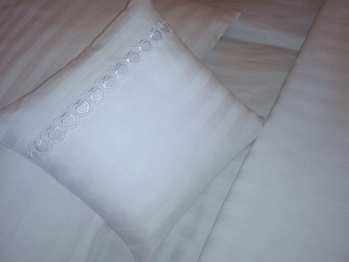 ložní povlečení damašek