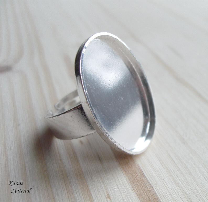 2180 Lůžko prten pryskyřice OVÁL 27x19 mm stříbrné