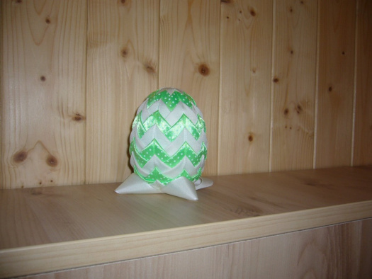 Velikonoční vejce - zelené s puntíky (21_48)