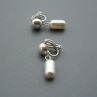 Bílé oválné perličky - klipsové náušnice