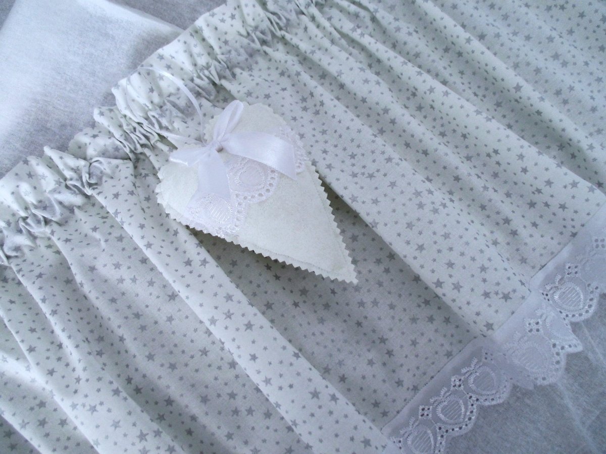 Záclonka vánoční