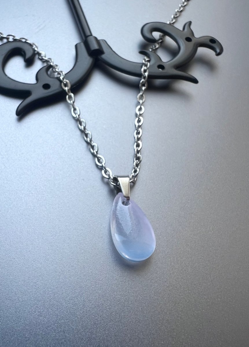 Řetízek s pastelovou slzičkou - S.Steel