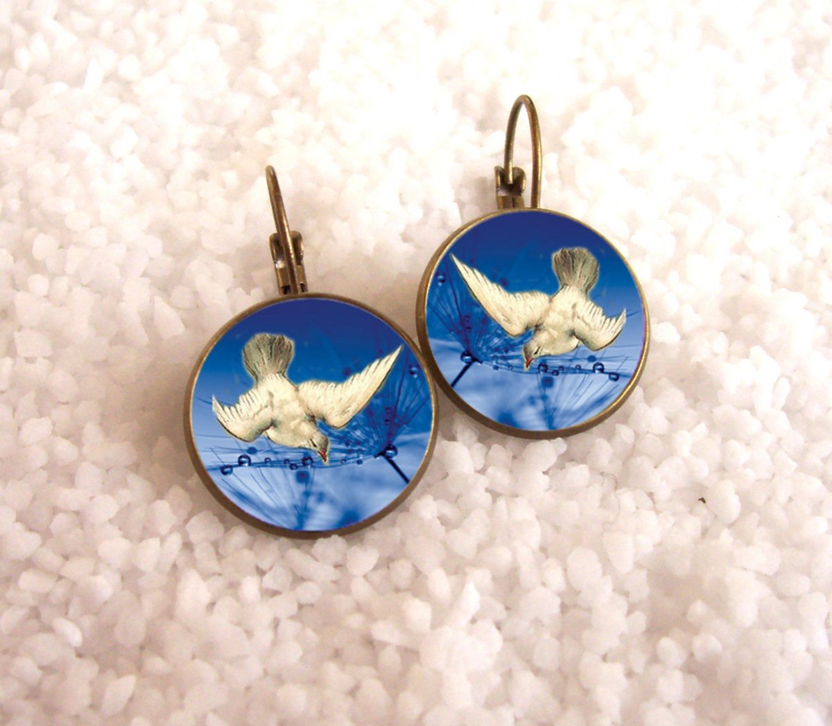 Náušnice z pryskyřice