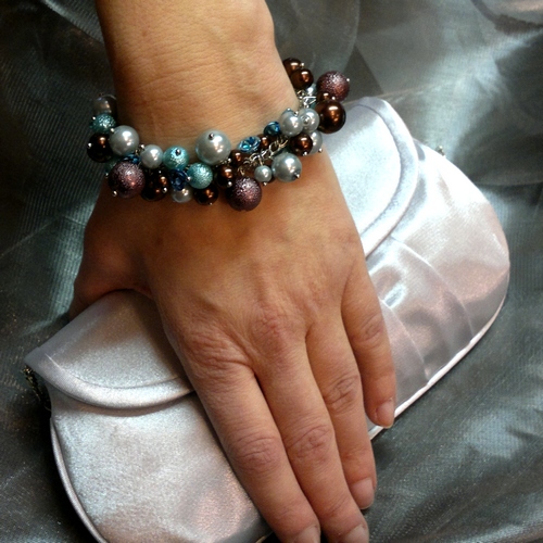 Čokoládovo-tyrkysový perlový náramek