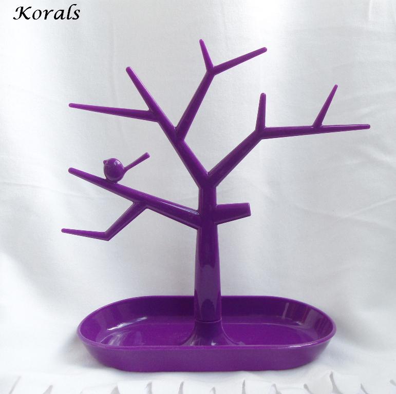 2386 Plastový stojan na šperky fialový 