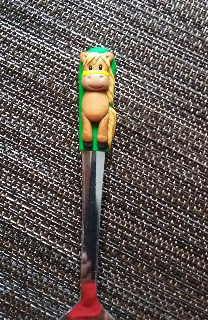 Lžička s koněm na přání