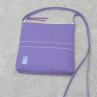 Menší fialová kabelka s liškou
