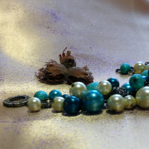 Zelenožlutý perlový náramek