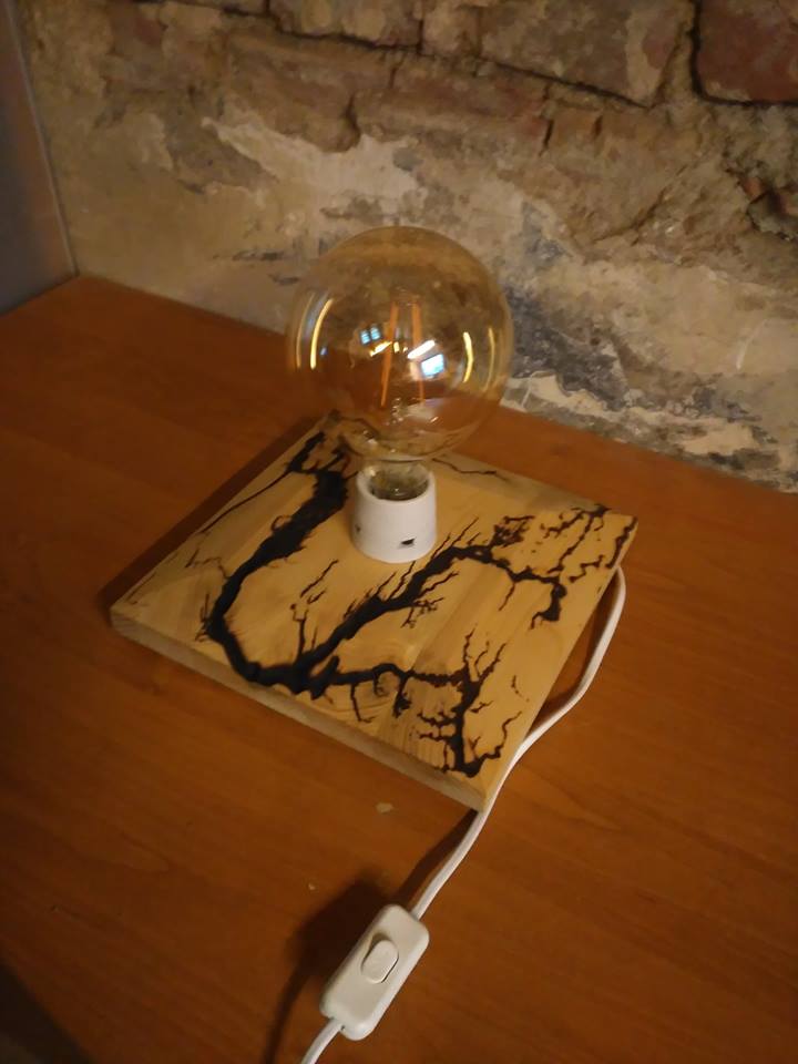 Nízké lampy s vypalováním