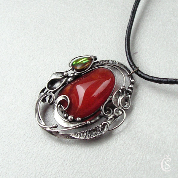 Podzimní listí - Karneol