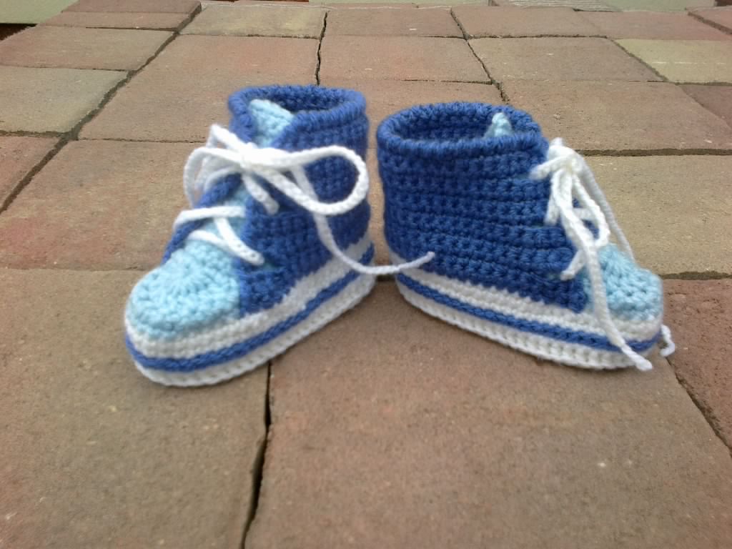 Háčkované tenisky pro nejmenší