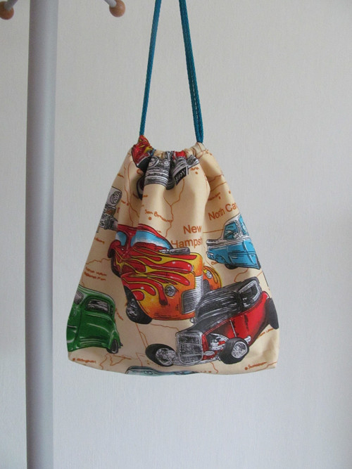 Pytlík na poklady i bačkůrky - auta