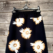 Letní kytkovaná sukně