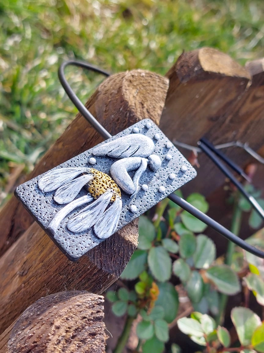 Fimo náhrdelník - Anděl na kopretině