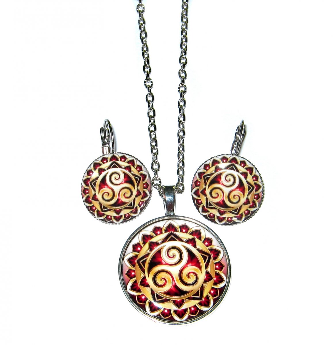 Souprava...Triskelion - ochrana před zlem.