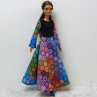Dlouhé barevné šaty pro Barbie