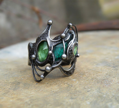 Prsten královny Elfů...(šperkové sklo)