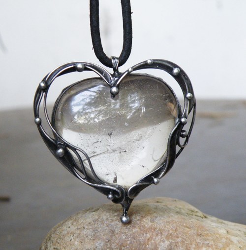 Klidné srdce...(záhněda)