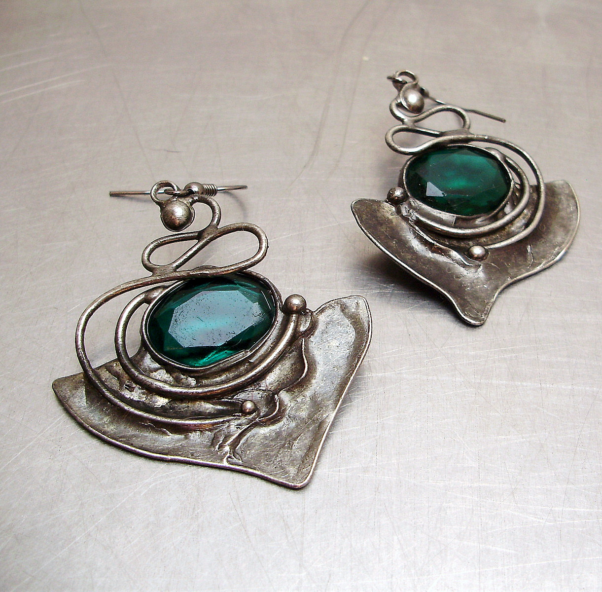 SMARAGDOVÝ SEN - NÁUŠNICE