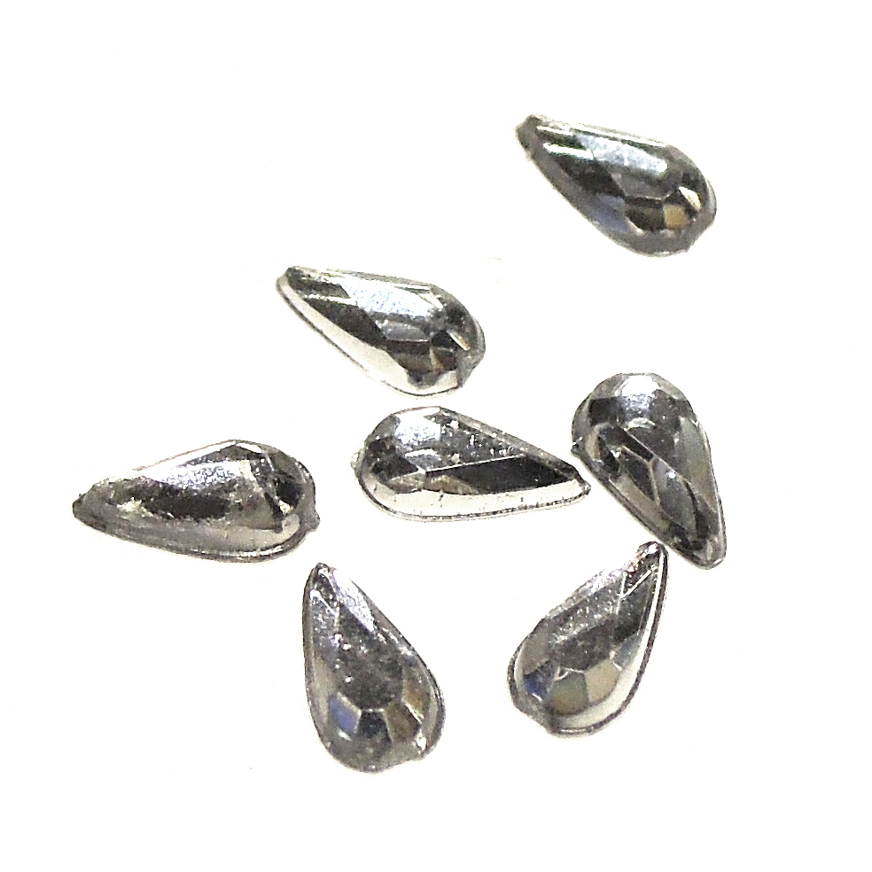 Stříbrné zirkony - tvar kapka