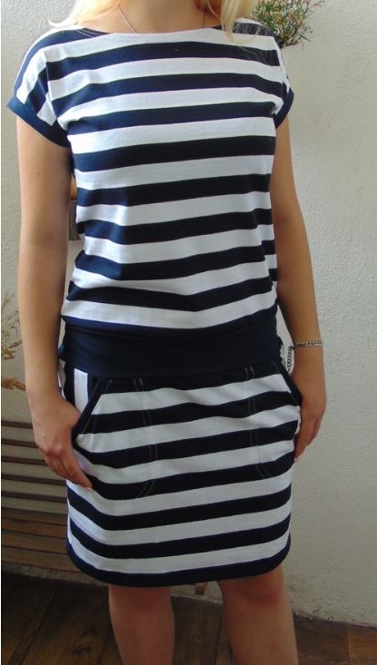 Šaty široké tm.modré pruhy XS - XXXL