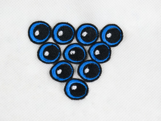 Vyšívané oči modré s jiskrou 2cm 1 pár